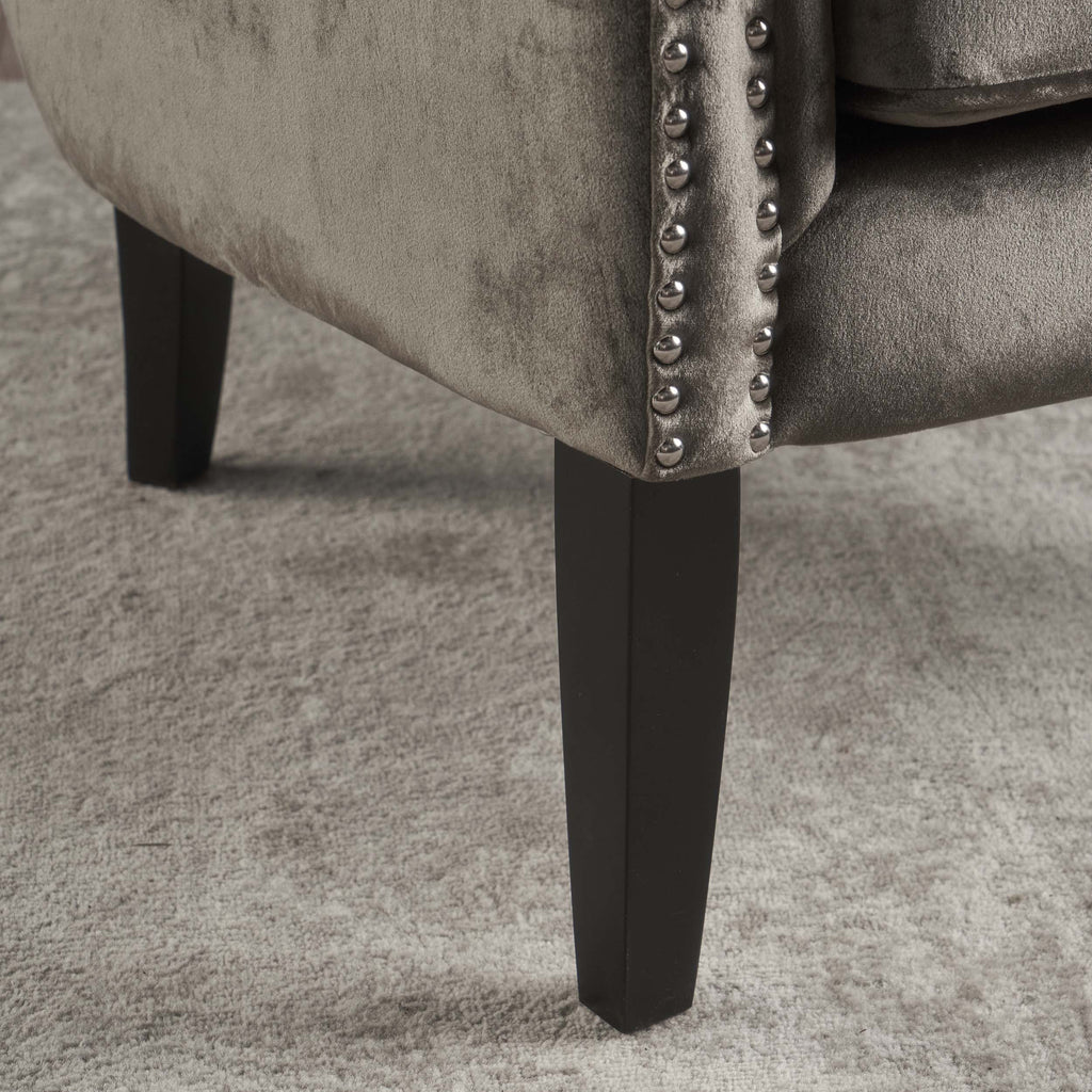 Gray Fabric Club Chair U87936
