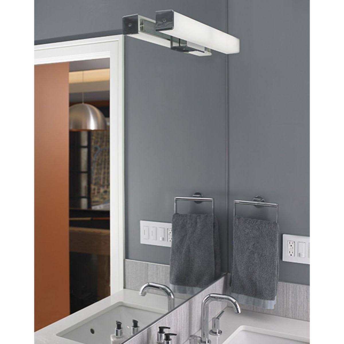 Chrome 25 Bath Light W683485