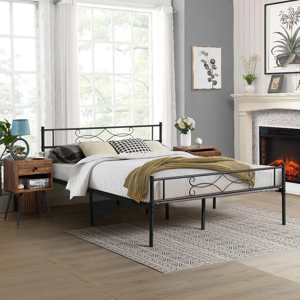 3-piece Full Size Bed Frame and Nightstands Z209