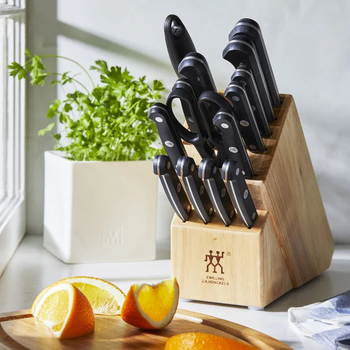 14 Pc Knife Block Set Q8927