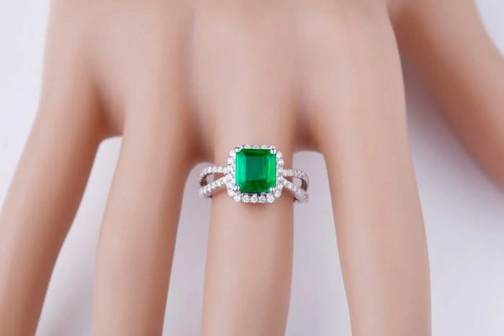 10k White Gold Princess Cut Emerald Engagement Ring M34741