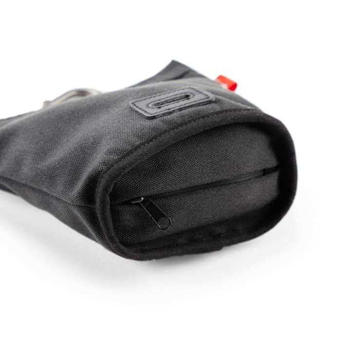 Dog Treat Bag & Dispenser R7709