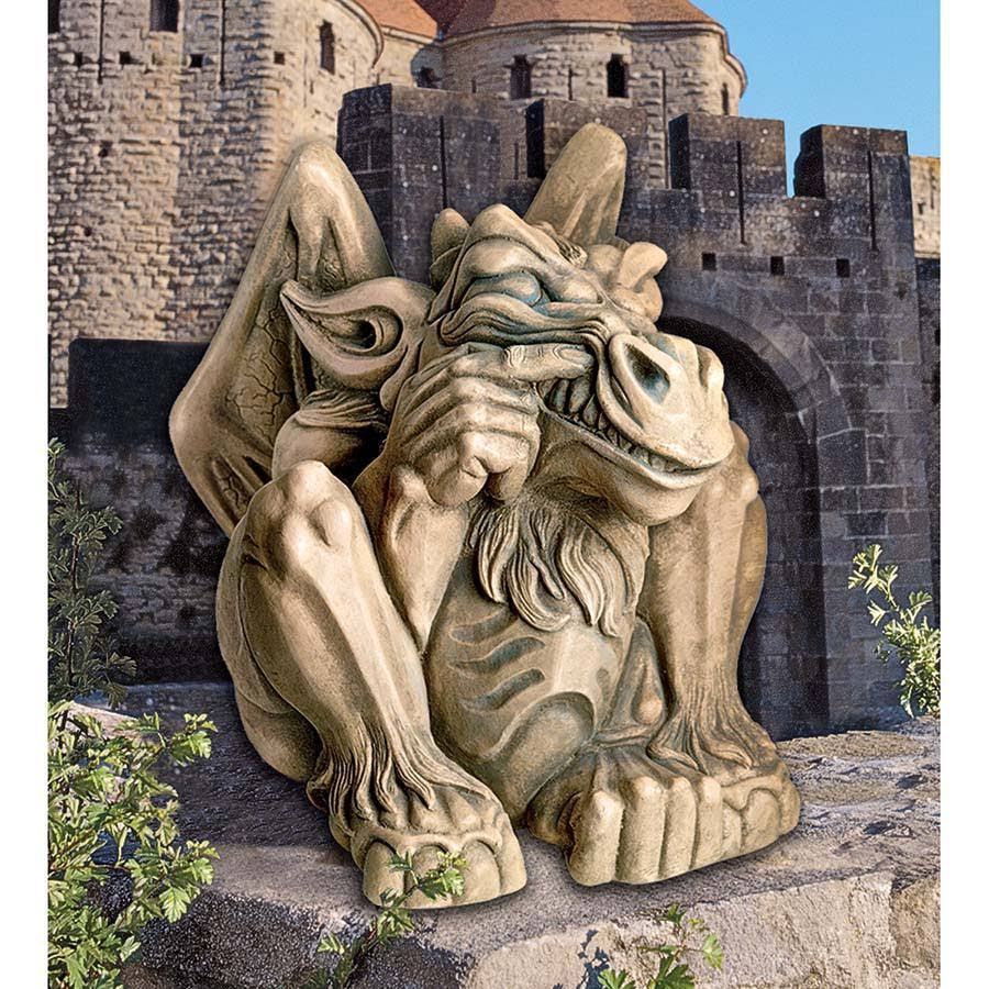 Giant Gargoyle Statue J858