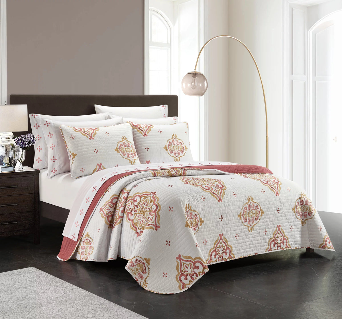 9-Piece Medallion Quilt Set King Coral Gold White M166386