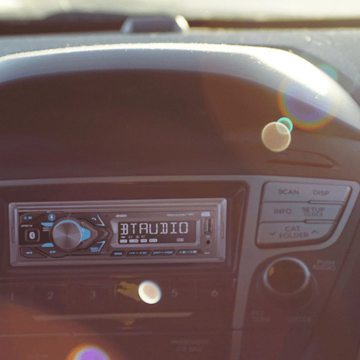 Single DIN Car Stereo Radio with Bluetooth Z7824