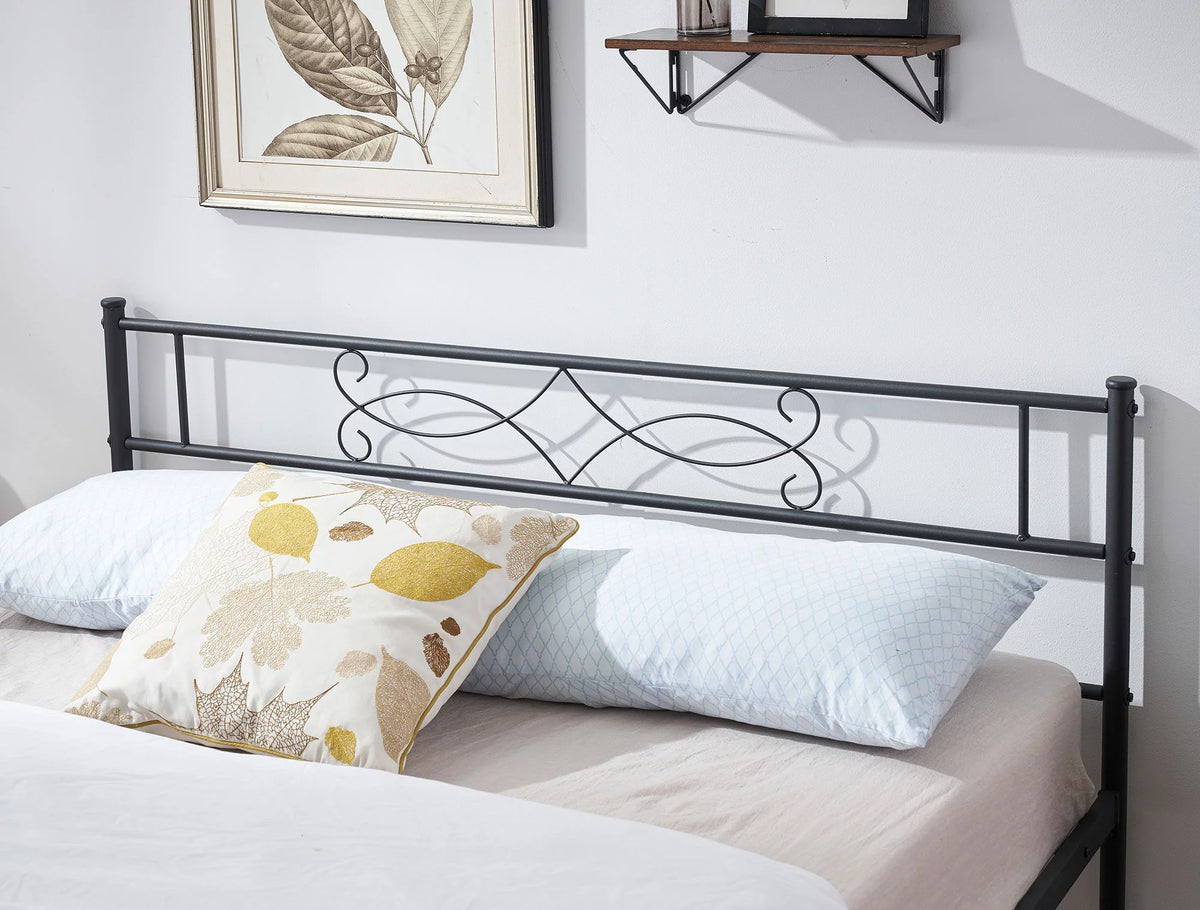 3-piece Full Size Bed Frame and Nightstands Z209