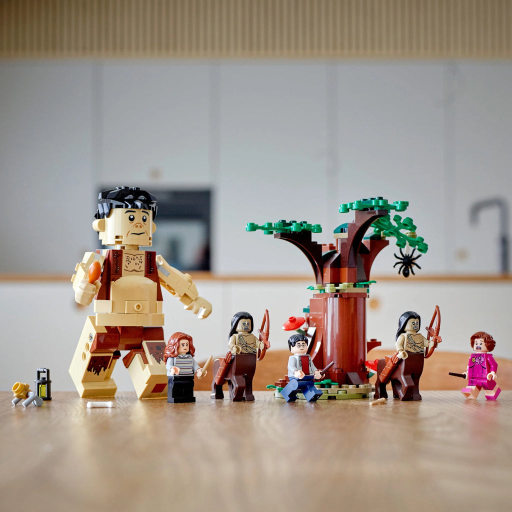 Building Toy with Minifigures 253 Pieces P819594