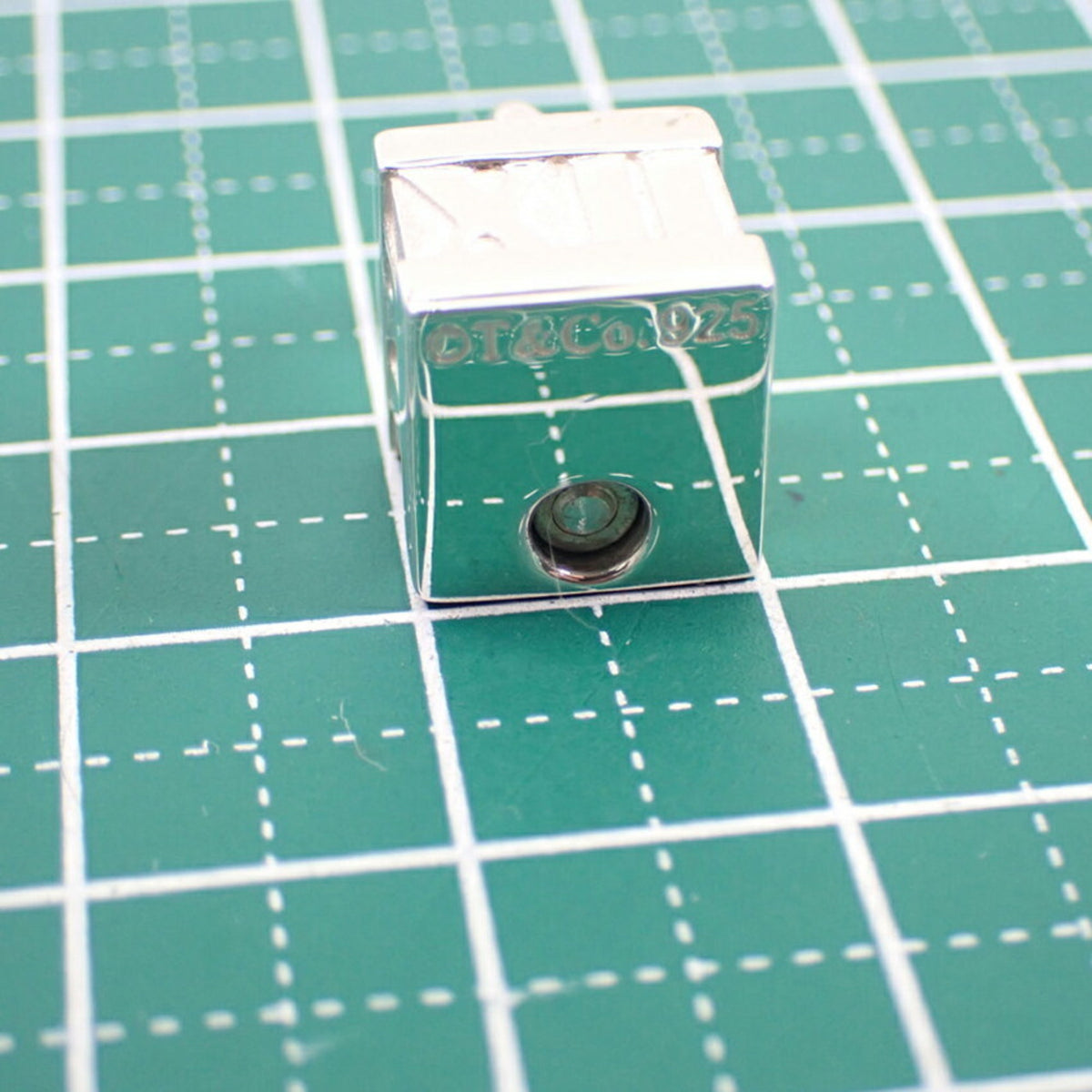 925 Atlas Cube Pendant X1641