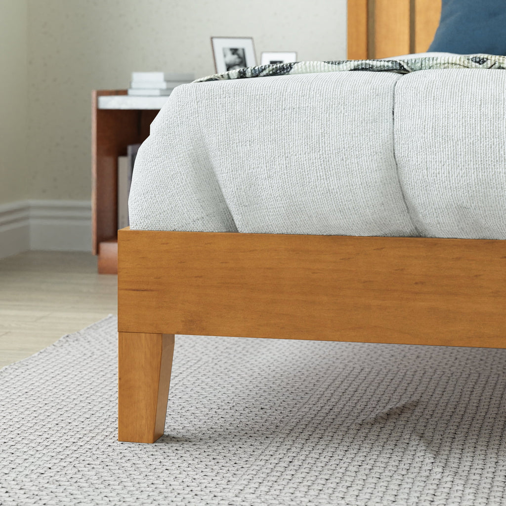 Queen Wood Platform Bed Frame with Headboard O926