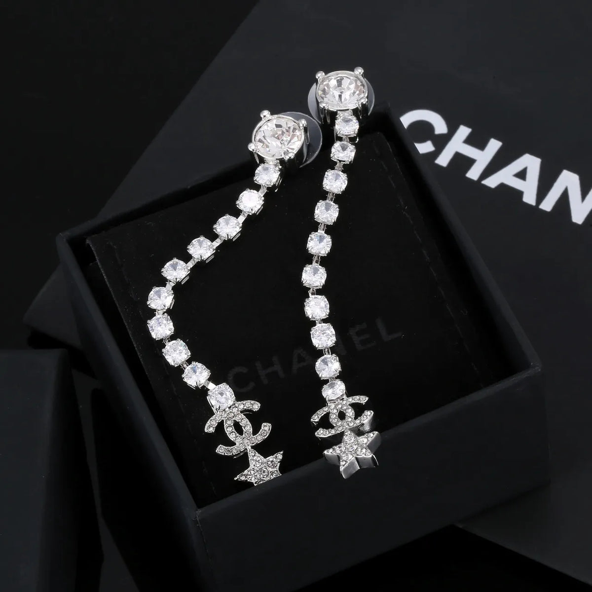 Jewelry U822