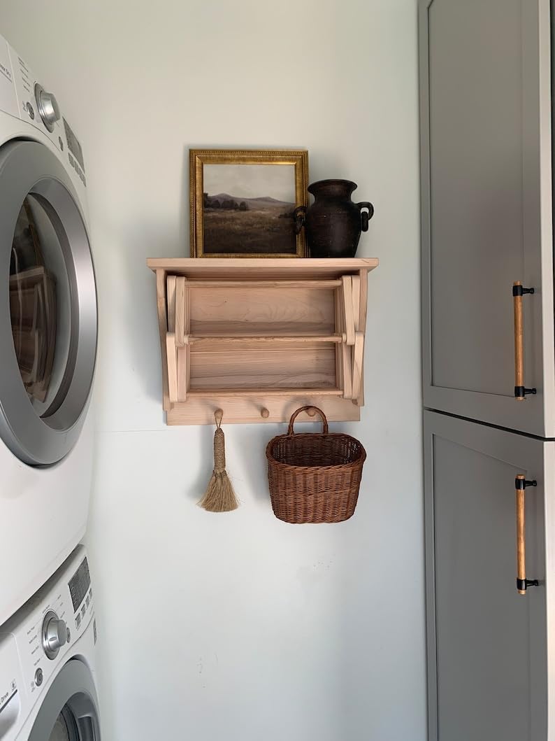 21” x 16” Collapsable Wooden Wall Mounted Drying Rack with Peg Hooks G846
