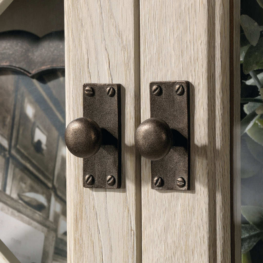 Hutch J311038