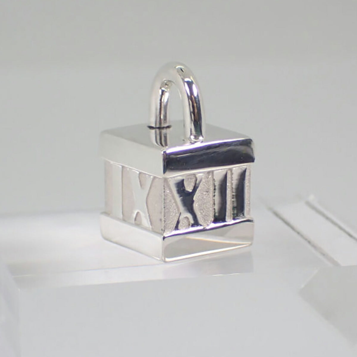 925 Atlas Cube Pendant X1641
