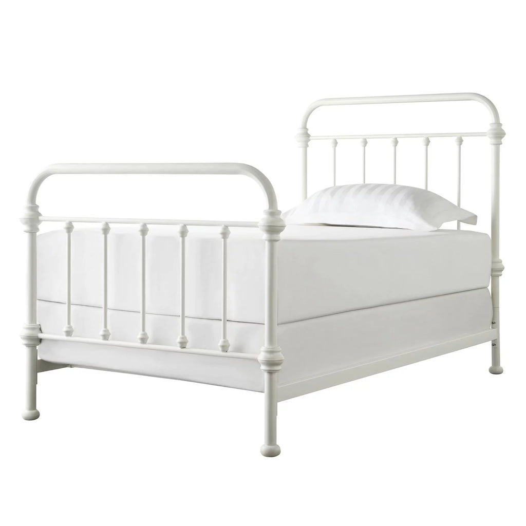Queen Metal Bed B784